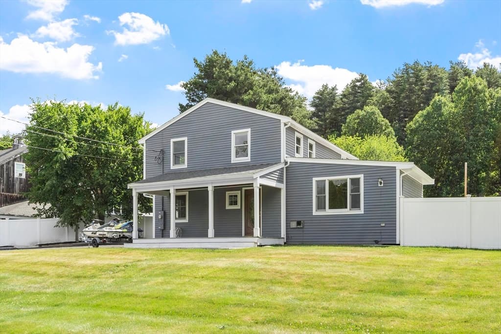 92 Hosmer Street, Hudson MA 01749