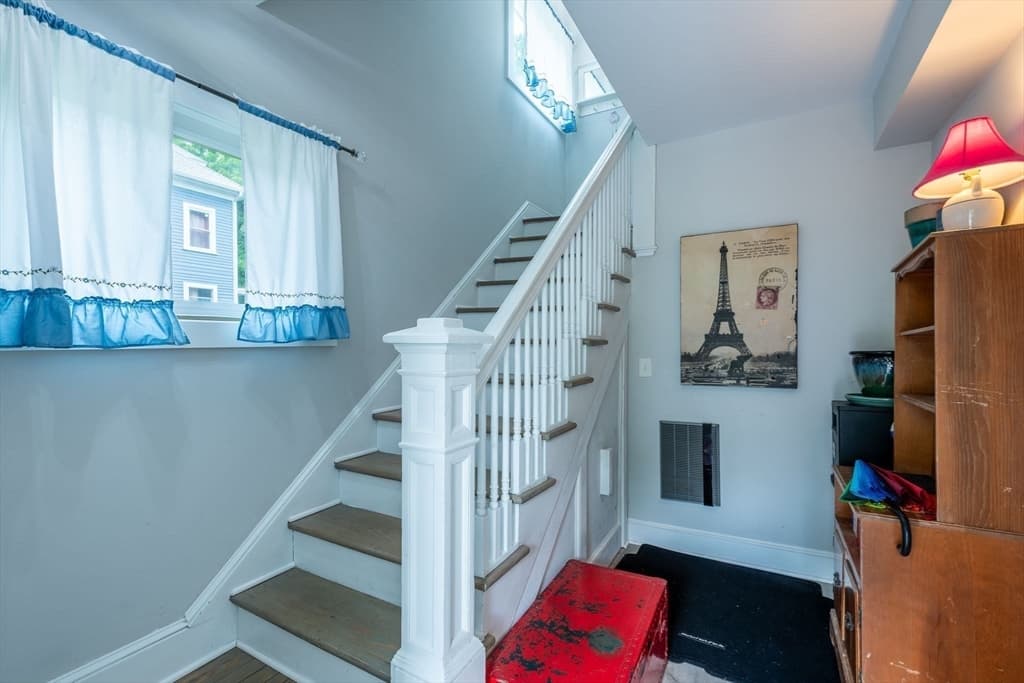 Condominium at 95 E Pleasant St # H, Amherst MA 01002, Amherst, photo 6 of 34