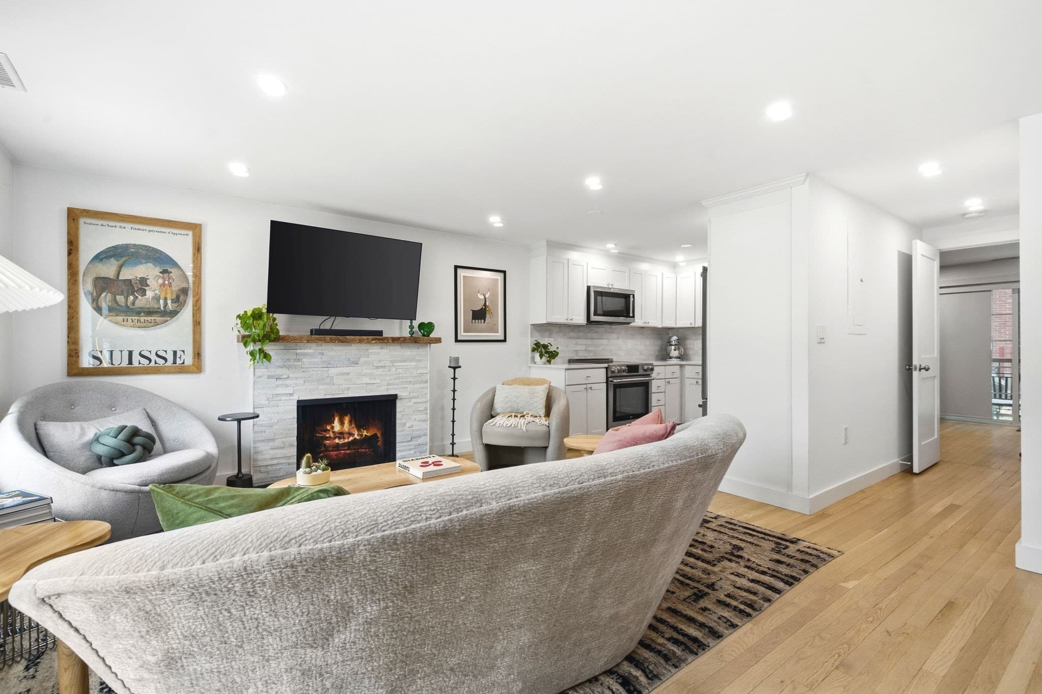 Condominium at 100 Main Street # 2, Boston MA 02129, Boston, photo 12 of 23