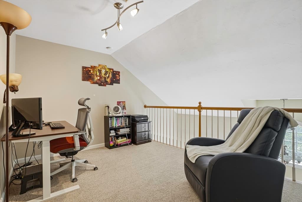 Condominium at 13 Knowlton Cir # 13, Upton MA 01568, Upton, photo 18 of 42