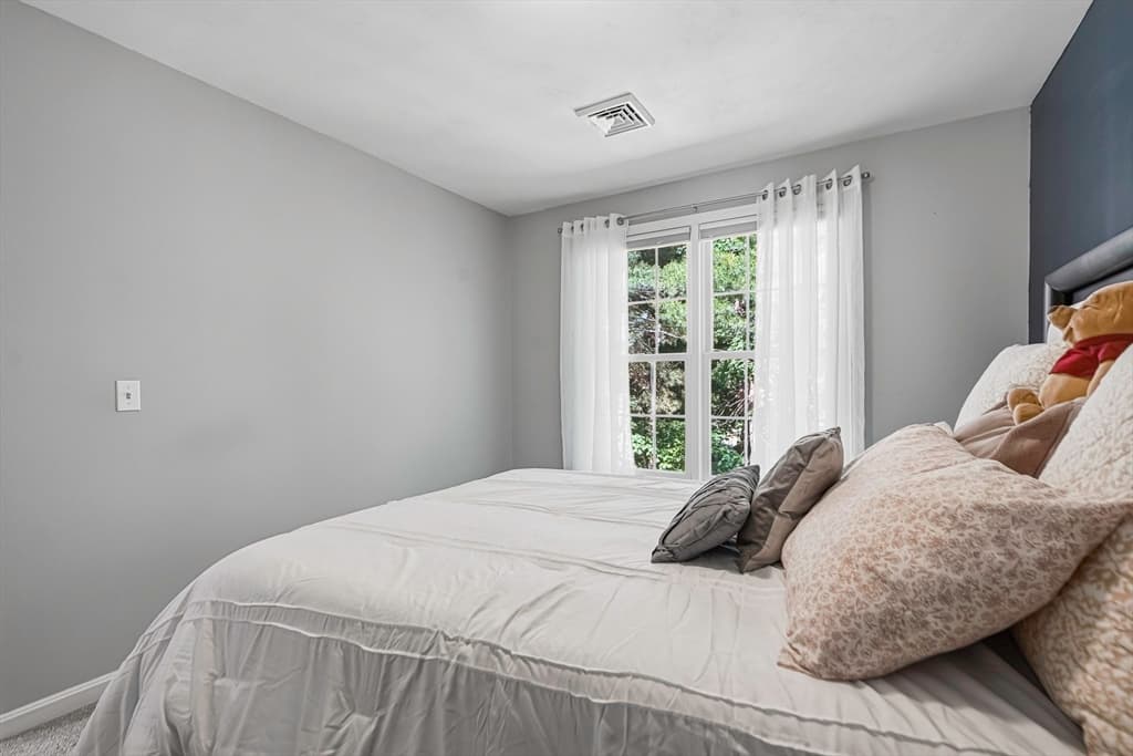 Condominium at 13 Knowlton Cir # 13, Upton MA 01568, Upton, photo 21 of 42