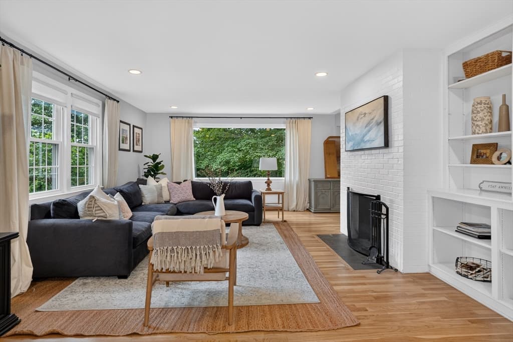 Single Family Residence at 65 Hillside Ter, Belmont MA 02478, photo 5 of 42