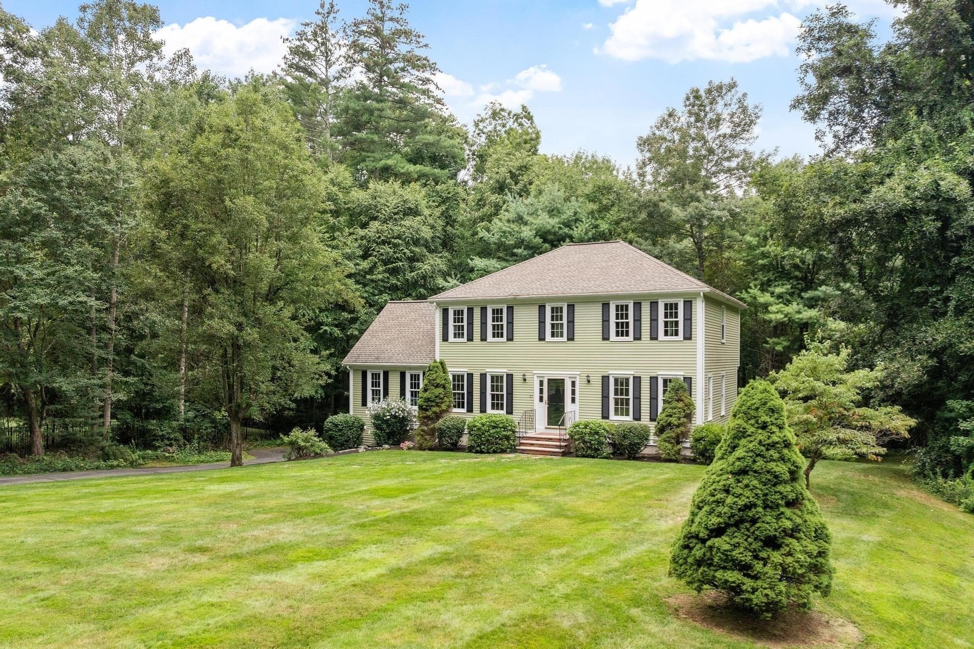 Single Family Residence at 65 Whitney Ln, Boxborough MA 01719, Boxborough, photo 3 of 38