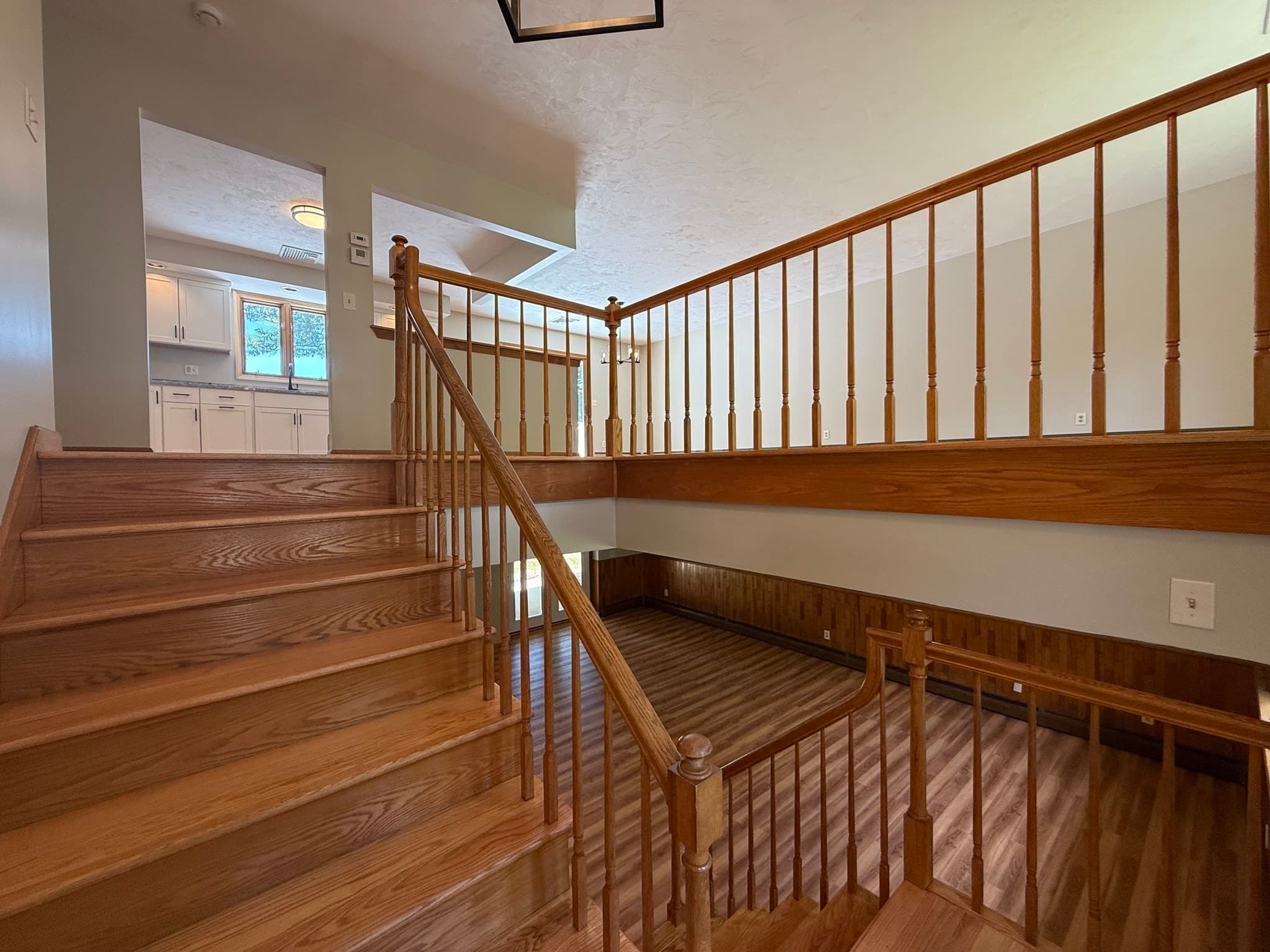 Single Family Residence at 1174 Old Fall River Rd, Dartmouth MA 02747, photo 22 of 41
