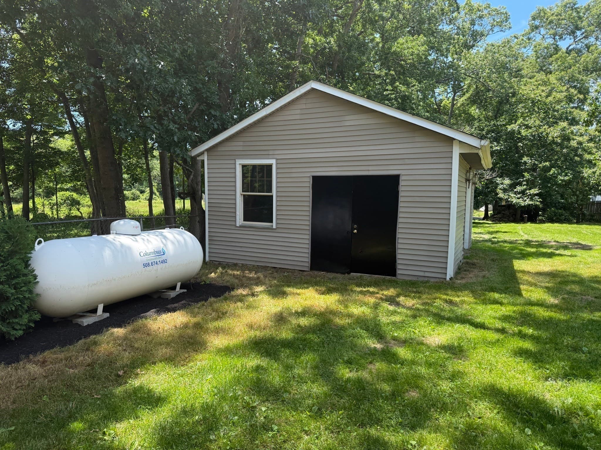 Single Family Residence at 1174 Old Fall River Rd, Dartmouth MA 02747, photo 35 of 41