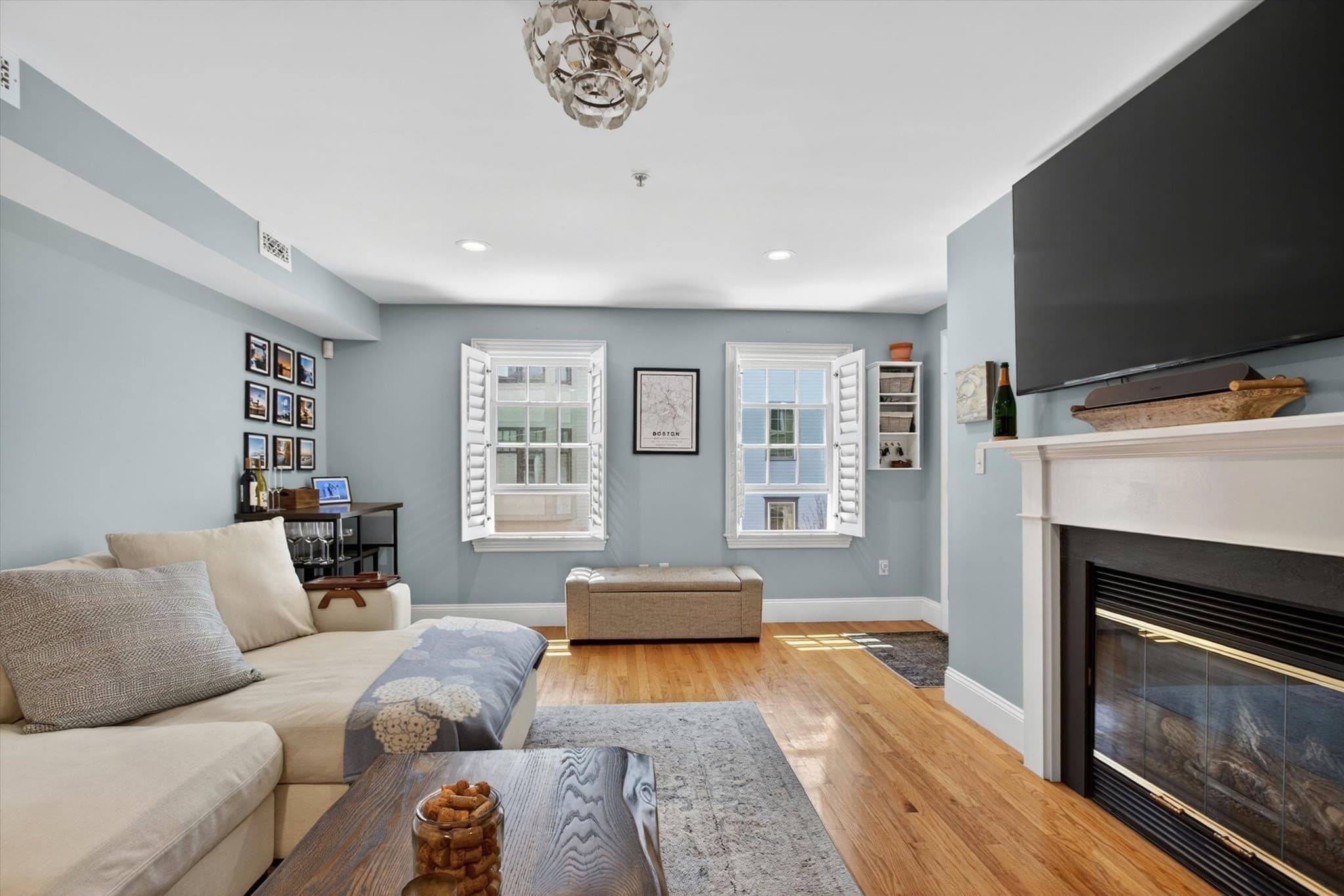 Condominium at 57 Bartlett Street # 5, Boston MA 02129, Boston, photo 2 of 15