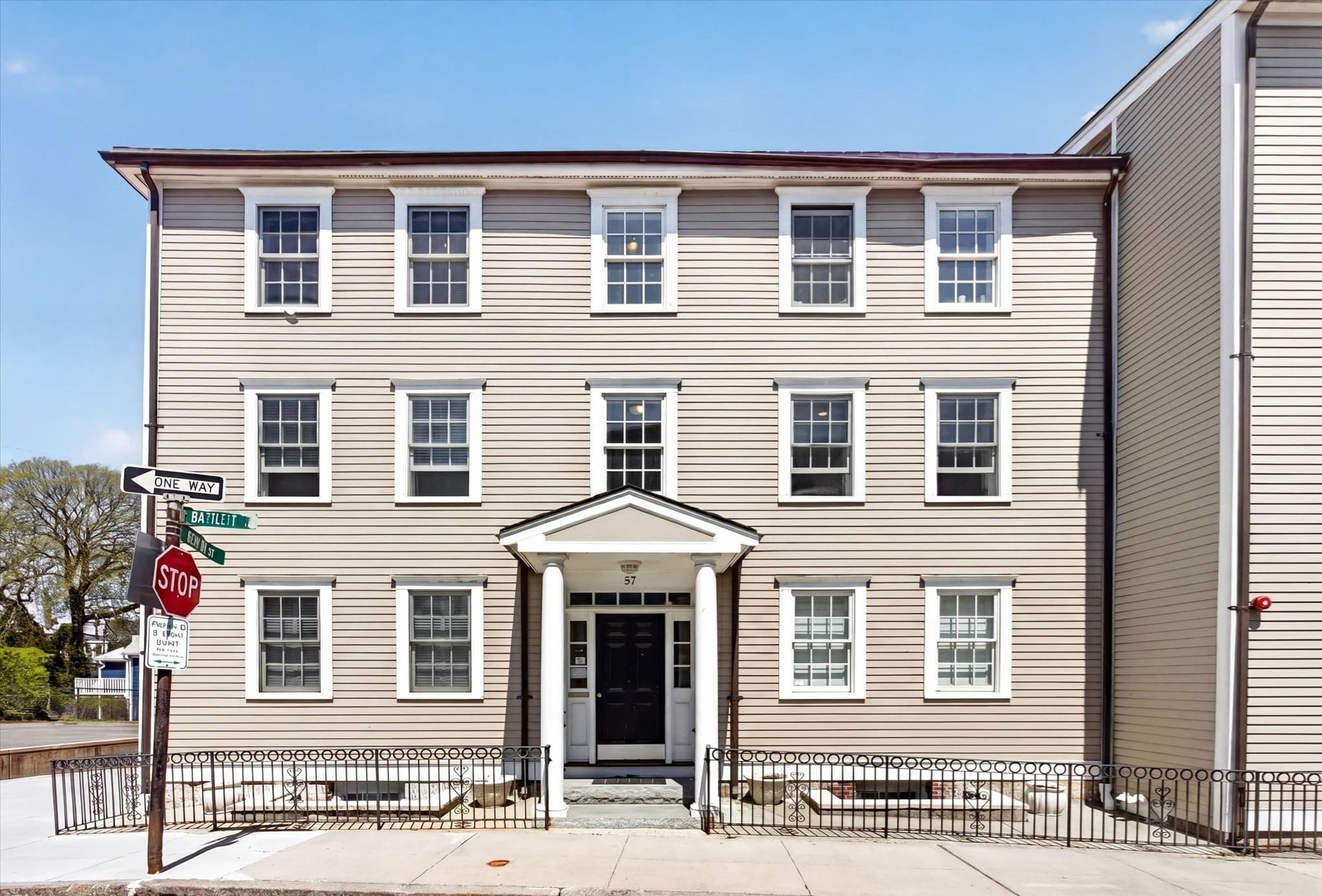 Condominium at 57 Bartlett Street # 5, Boston MA 02129, Boston, photo 13 of 15