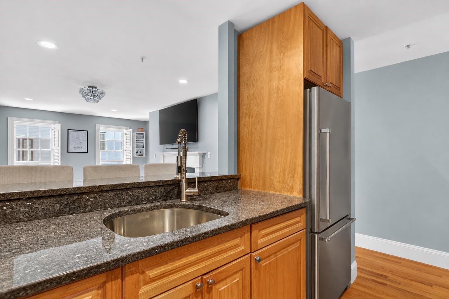 Condominium at 57 Bartlett Street # 5, Boston MA 02129, Boston, photo 8 of 15