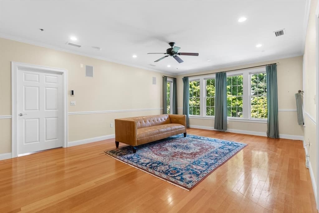 106 Washington St # 23, Quincy MA 02169 photo 7