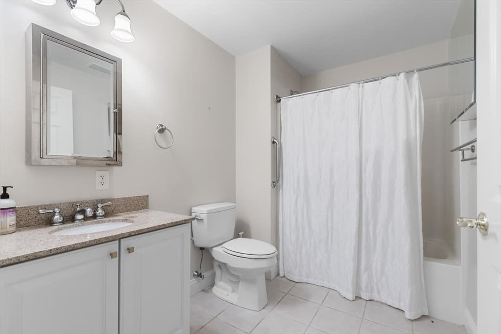 106 Washington St # 23, Quincy MA 02169 photo 30