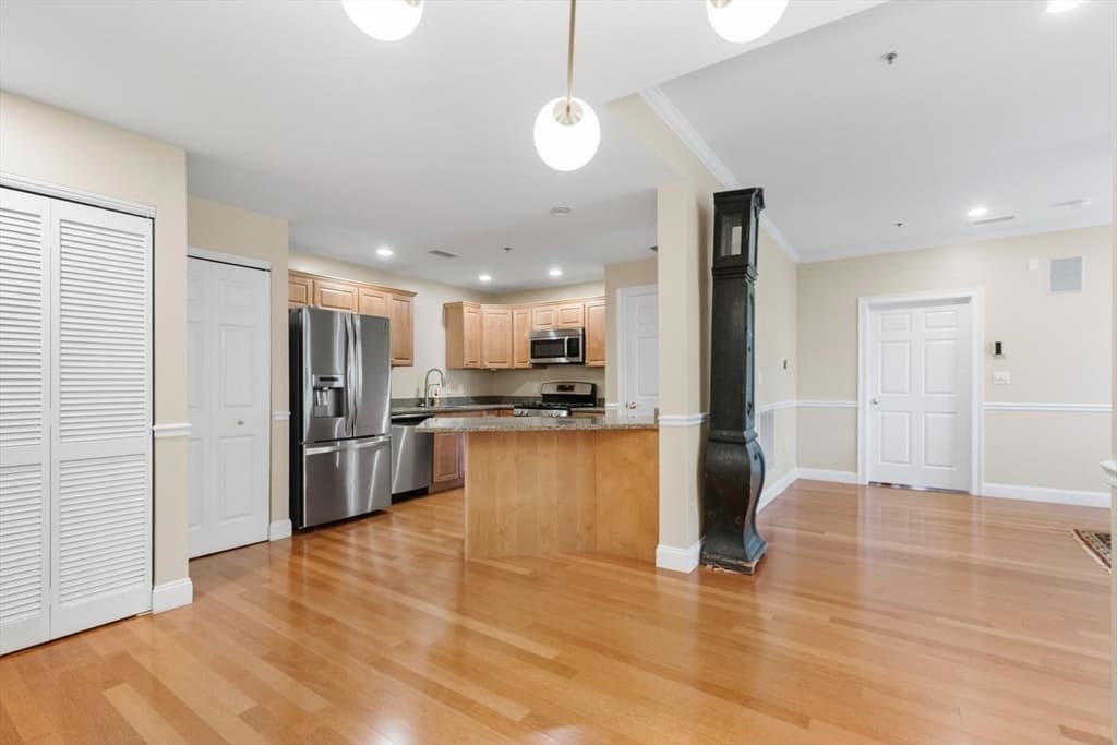 106 Washington St # 23, Quincy MA 02169 photo 15