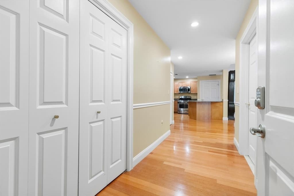 106 Washington St # 23, Quincy MA 02169 photo 11