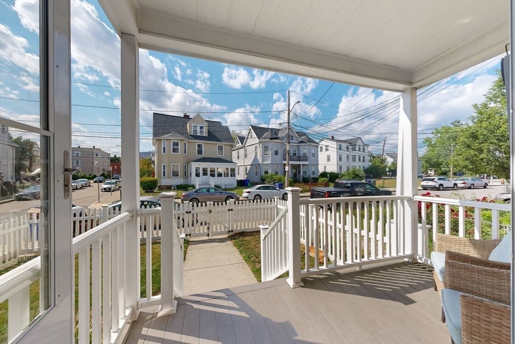 14 Bayard St, Boston MA 02134