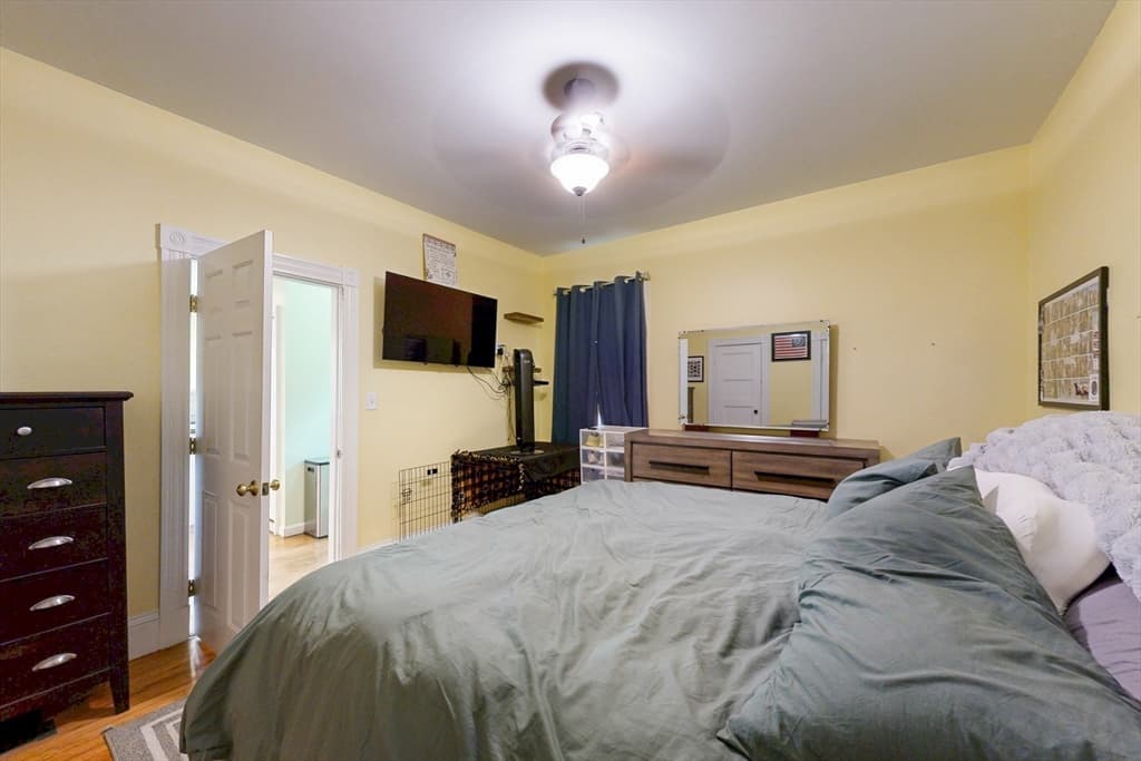 14 Bayard St, Boston MA 02134 photo 28