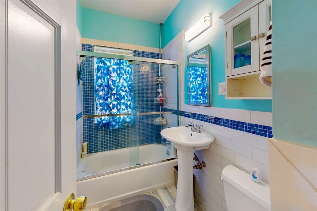 14 Bayard St, Boston MA 02134 photo 8