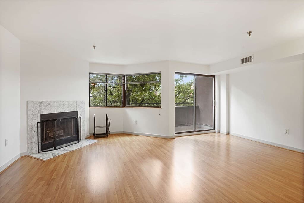Condominium at 147 Kelton # 712, Boston MA 02134, photo 2 of 25