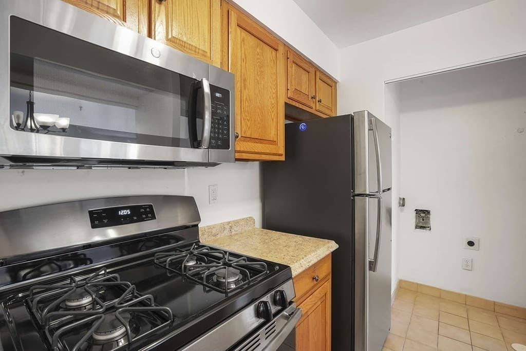 Condominium at 147 Kelton # 712, Boston MA 02134, photo 6 of 25