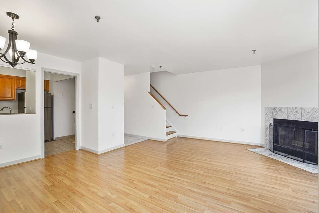 Condominium at 147 Kelton # 712, Boston MA 02134, photo 8 of 25
