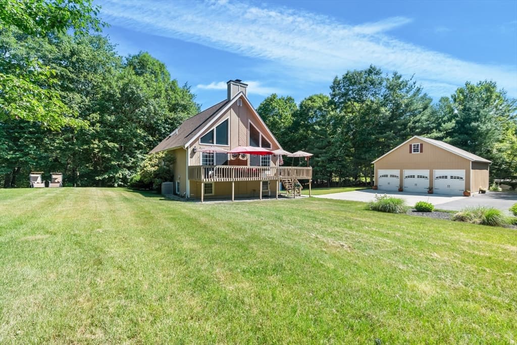 Single Family Residence at 12 Dakel Dr, Freetown MA 02702, Freetown, photo 2 of 41