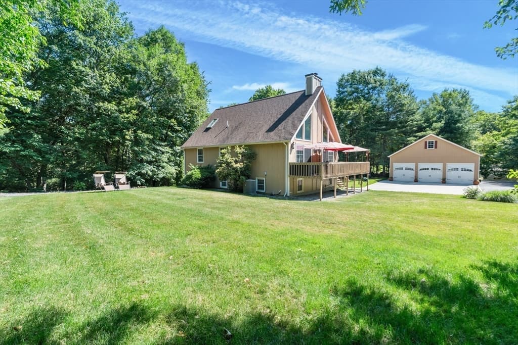 Single Family Residence at 12 Dakel Dr, Freetown MA 02702, Freetown, photo 32 of 41