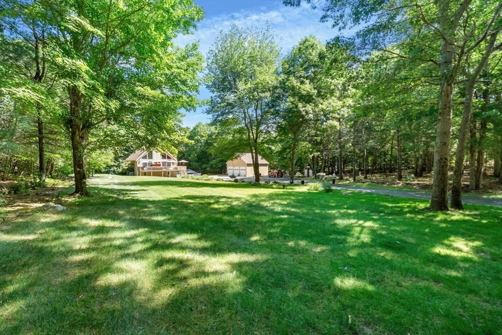 Single Family Residence at 12 Dakel Dr, Freetown MA 02702, Freetown, photo 34 of 41