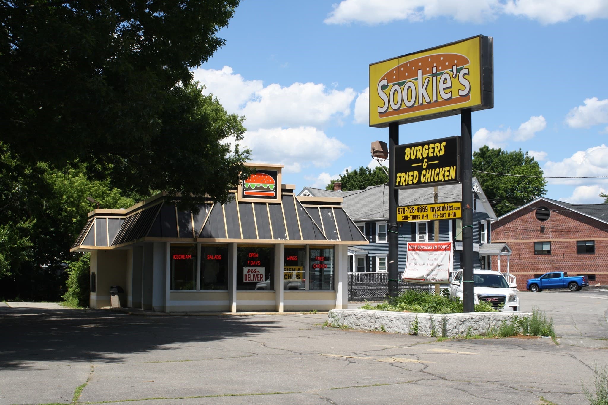 174 Main St, Leominster MA 01453