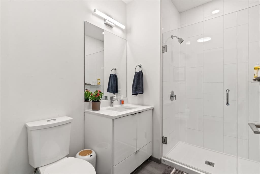 Condominium at 45 Lewis Street, Boston MA 02128, Boston, photo 12 of 25