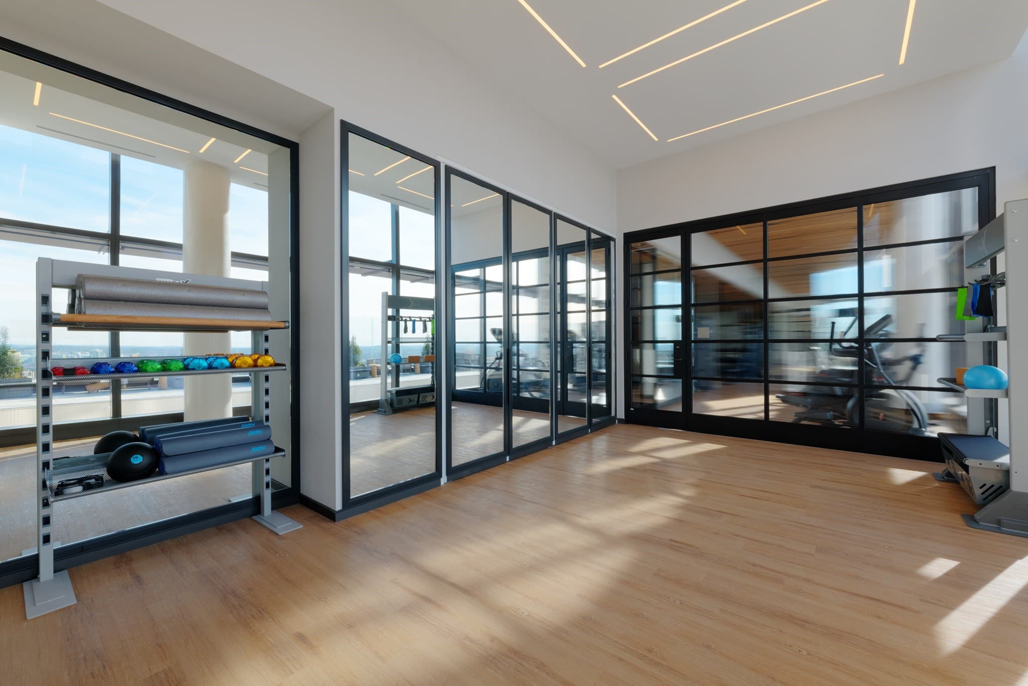 Condominium at 682 Atlantic Ave # 39C, Boston MA 02111, photo 32 of 40