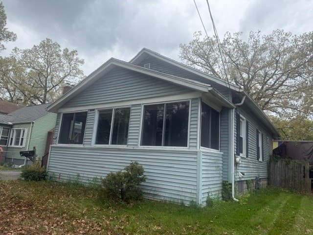 80 Newhall St, Springfield MA 01109 photo 2