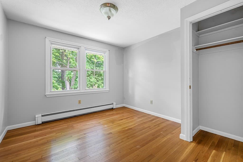 42 Iowa St, Worcester MA 01602 photo 16