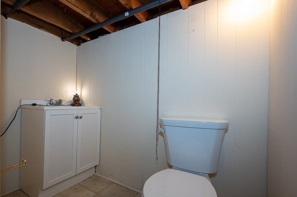 42 Iowa St, Worcester MA 01602 photo 26
