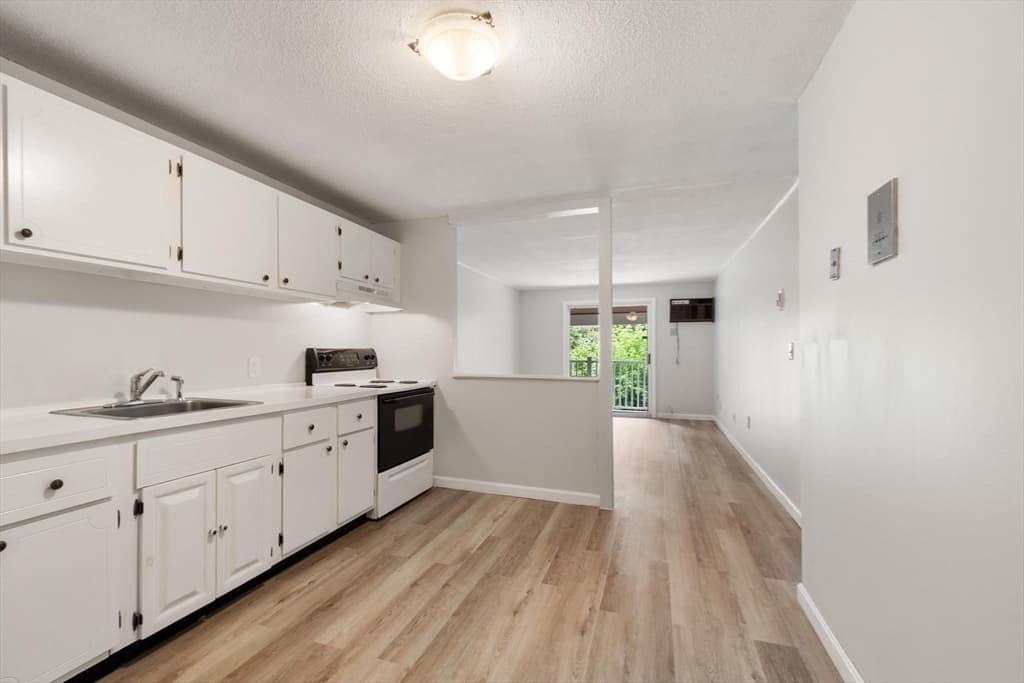 15 Wildwood # 19, Dracut MA 01826 photo 16
