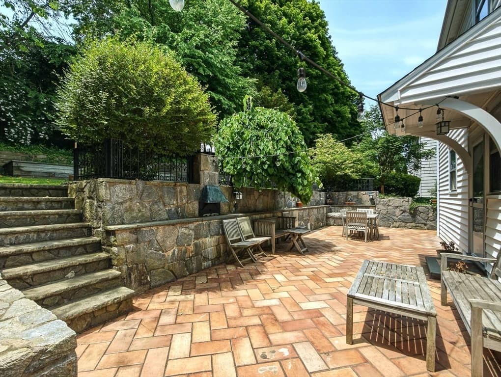 10 Radcliffe, Belmont MA 02478 photo 5