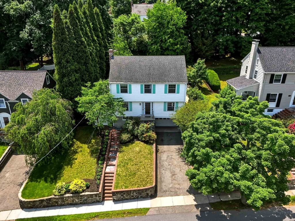 10 Radcliffe, Belmont MA 02478 photo 4