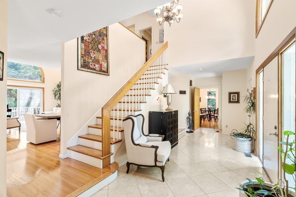 375 Atherton Street, Milton MA 02186 photo 4