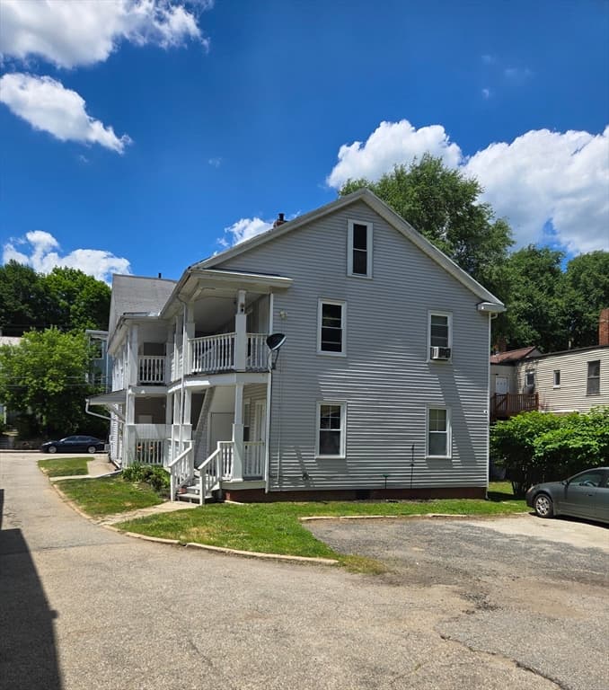 141 Elm Street, Southbridge MA 01550 photo 3