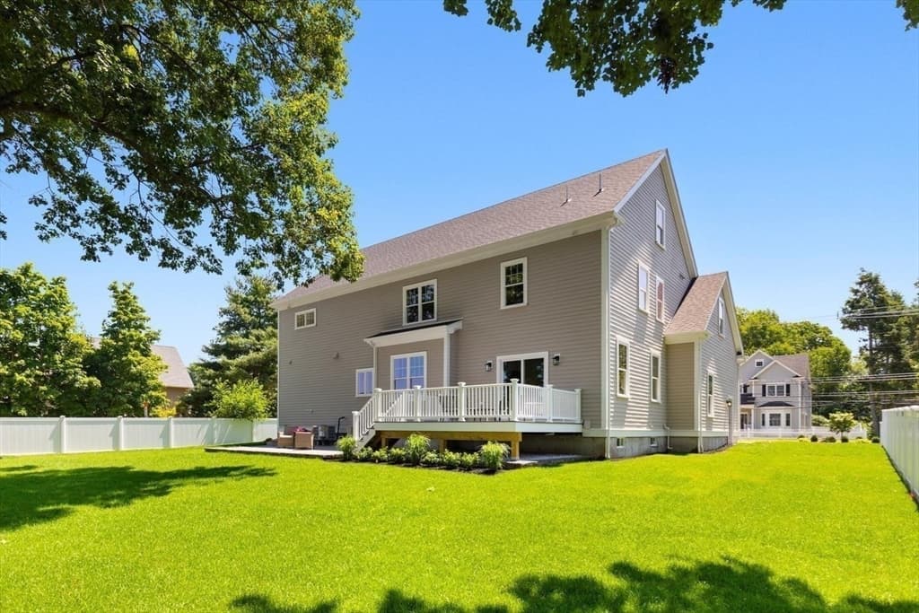 144 Maple Street, Lexington MA 02420 photo 3