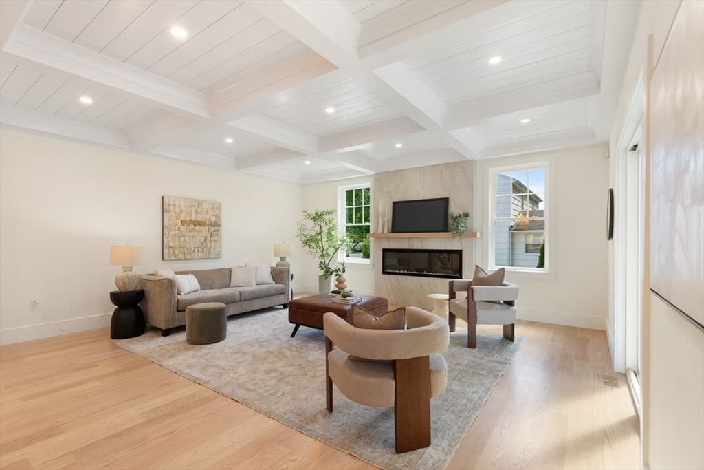 144 Maple Street, Lexington MA 02420 photo 4