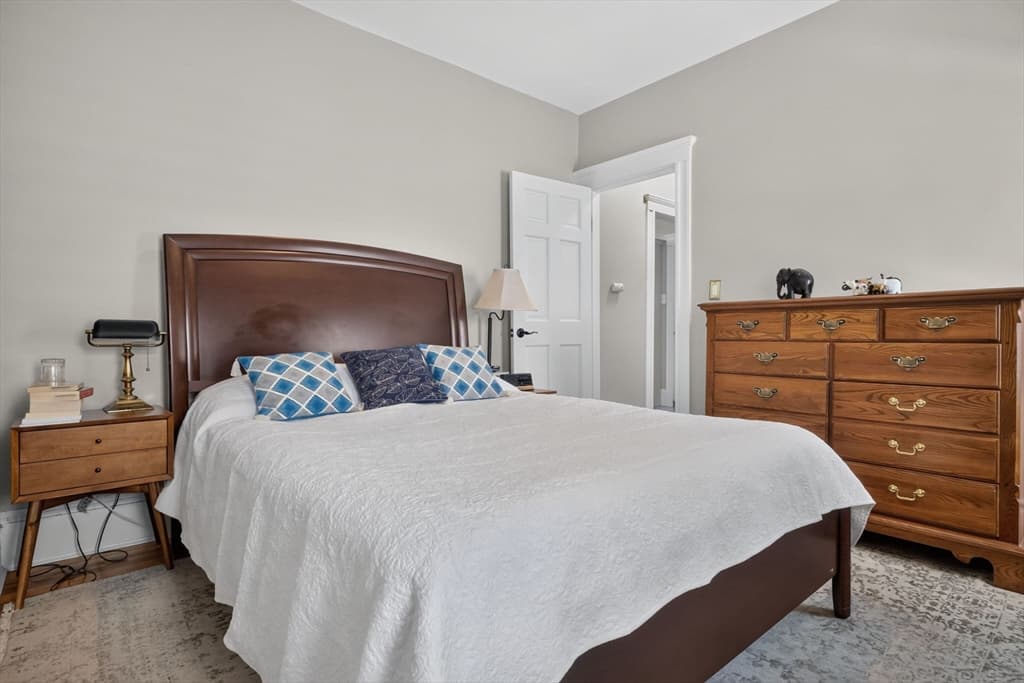 Condominium at 19 Rill St # 2, Boston MA 02125, photo 26 of 38