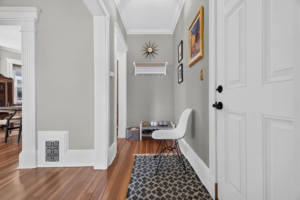 Condominium at 19 Rill St # 2, Boston MA 02125, photo 3 of 38