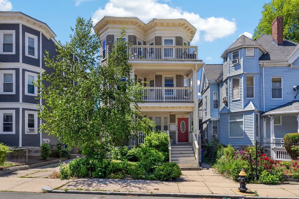 Condominium at 19 Rill St # 2, Boston MA 02125, photo 30 of 38