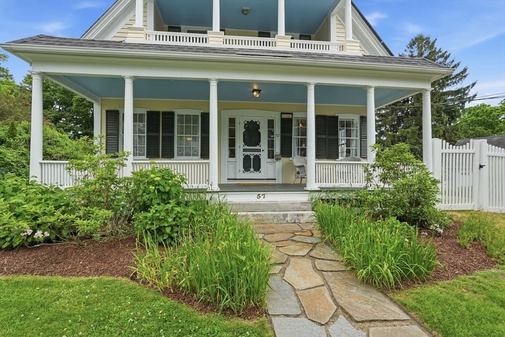 3 Family at 55-57 High St, Amherst MA 01002, Amherst, photo 9 of 41