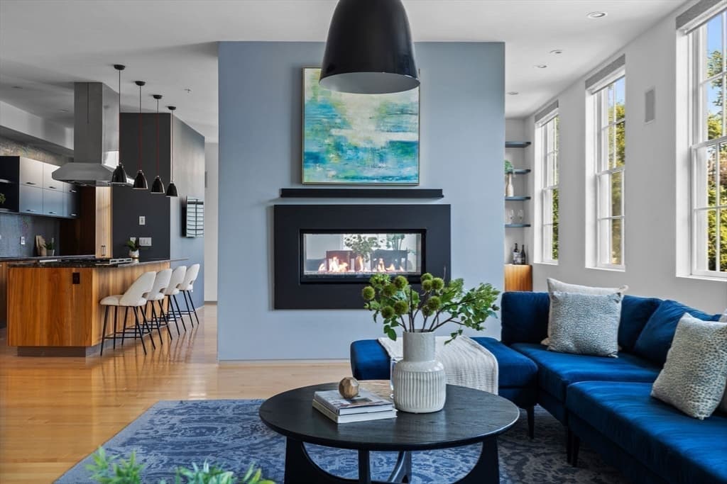 Condominium at 618 East 2nd St # 2, Boston MA 02127, Boston, photo 3 of 23
