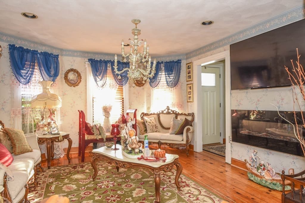 103 Dalton Street, Lowell MA 01850 photo 11