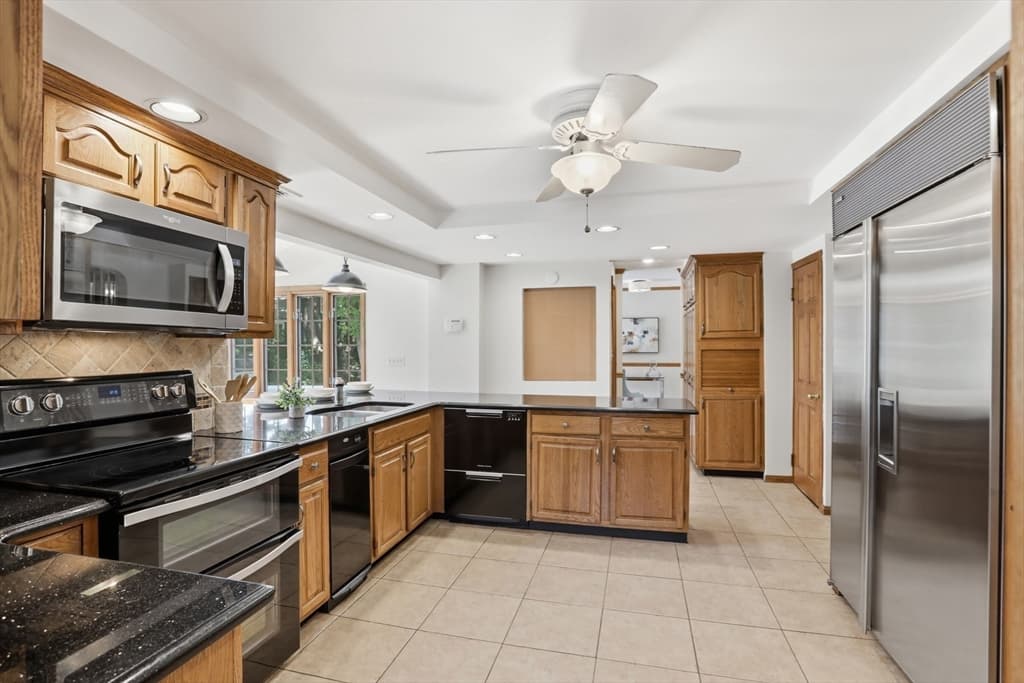 117 Highland Ave, Winchester MA 01890 photo 10