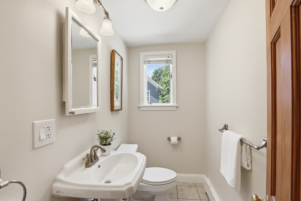 117 Highland Ave, Winchester MA 01890 photo 14