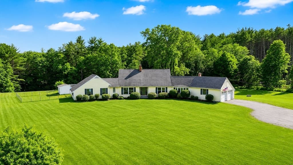 Single Family Residence at 258 Main Rd, Westhampton MA 01027, Westhampton, photo 2 of 41