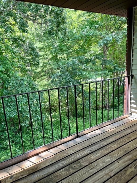 1600 Skyline Dr # 6, Lowell MA 01854 photo 21