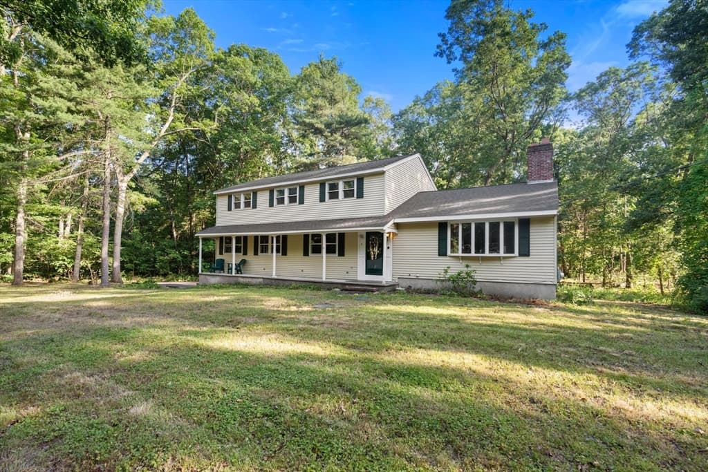 2 Whitney Dr, Sherborn MA 01770 photo 2
