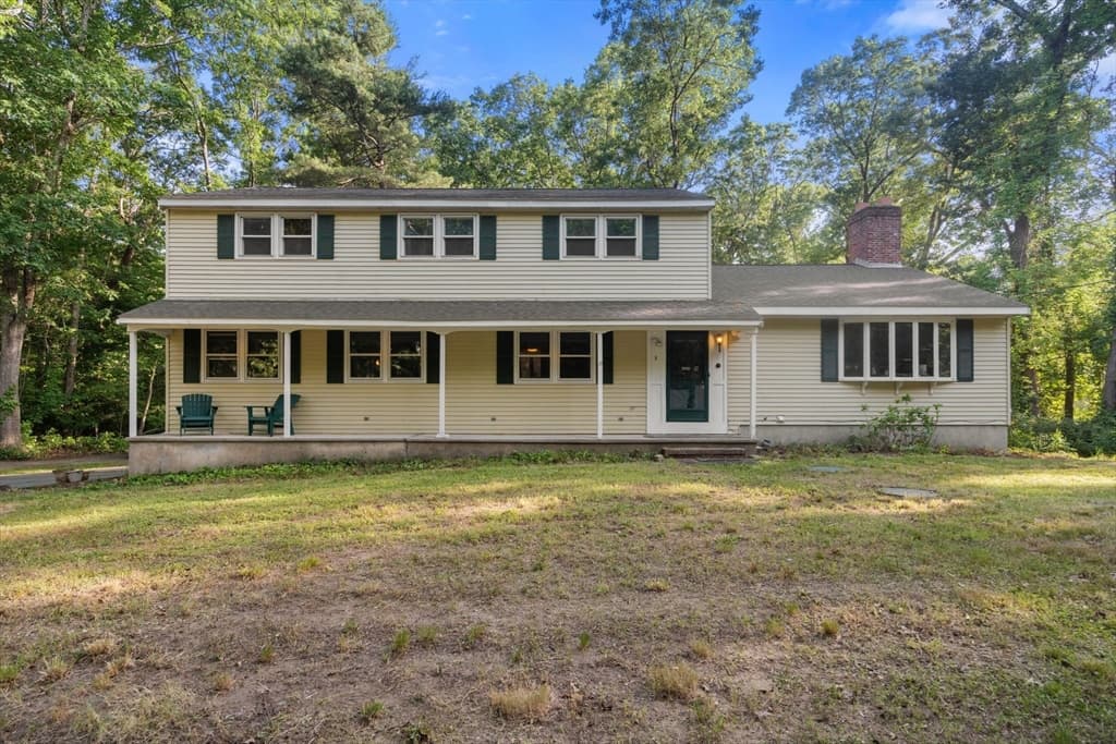 2 Whitney Dr, Sherborn MA 01770